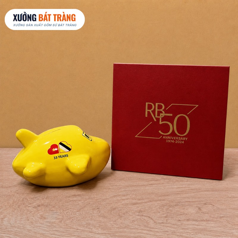 Heo đất in logo hình máy bay màu vàng kích thước 20x20x9cm XBT-HĐ01 - Ảnh 7