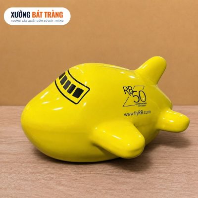 Alternative view of Heo đất in logo hình máy bay màu vàng kích thước 20x20x9cm XBT-HĐ01